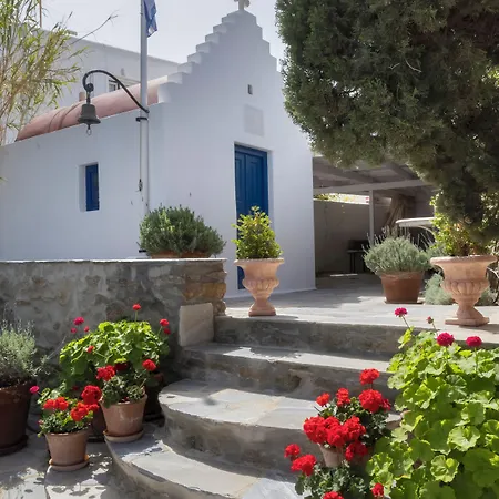 데스포티코 호텔 4*