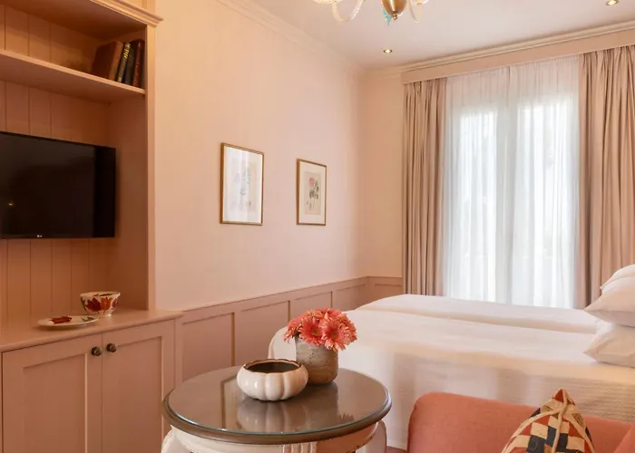 デスポティコ ホテル