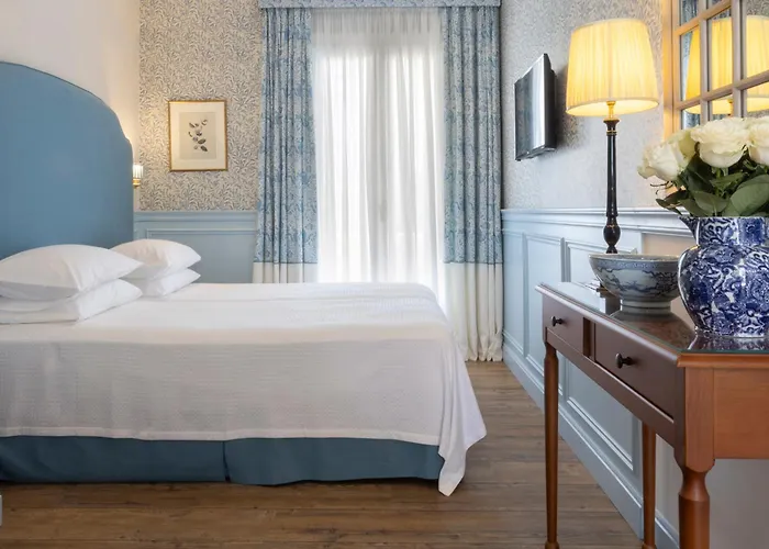 デスポティコ 4*