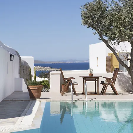 Otel Despotiko 4*