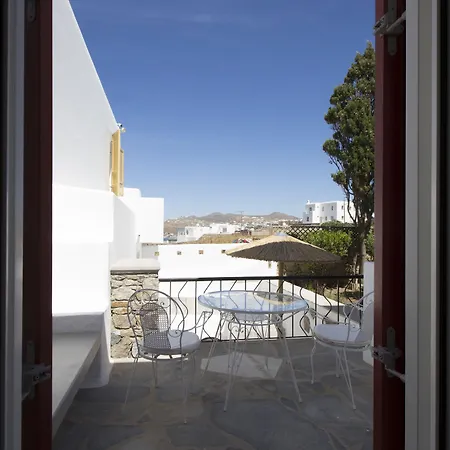 Otel Despotiko 4*