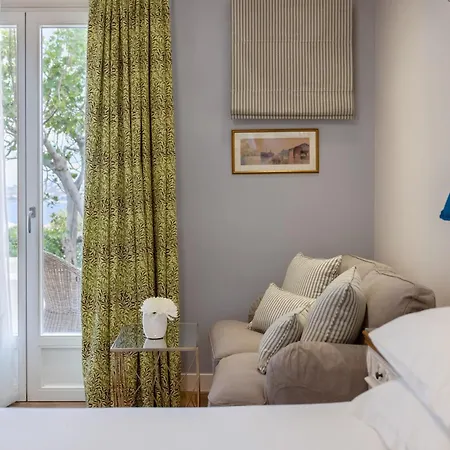데스포티코 4* Mykonos Town